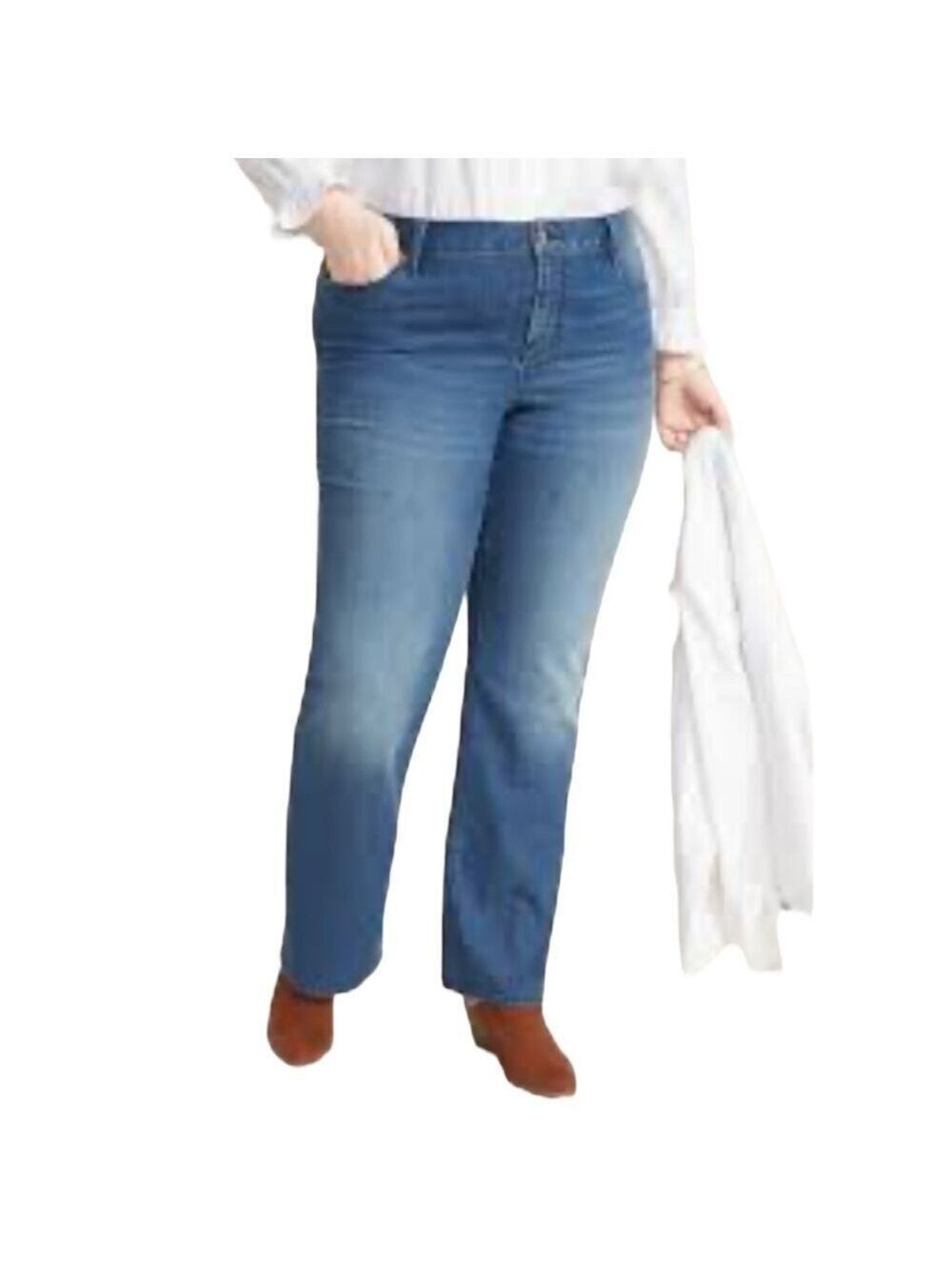 Old Navy Boot Cut Secret Slim Pockets Medium Blue Wash Plus Women’s 20 Short